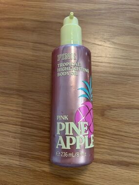 Victoria’s Secret PINK Limited Edition Pink Pineapple Highlighting Body Oil NIB